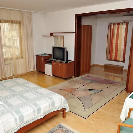 Gasthof Maxi 2*